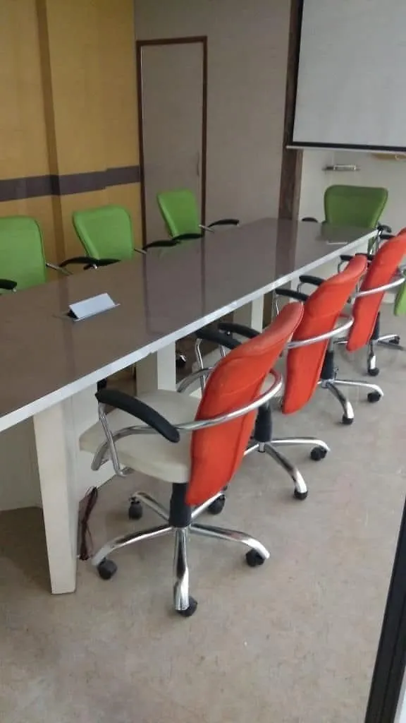 S.R. Residency Hotel Zirakpur 3*,  India